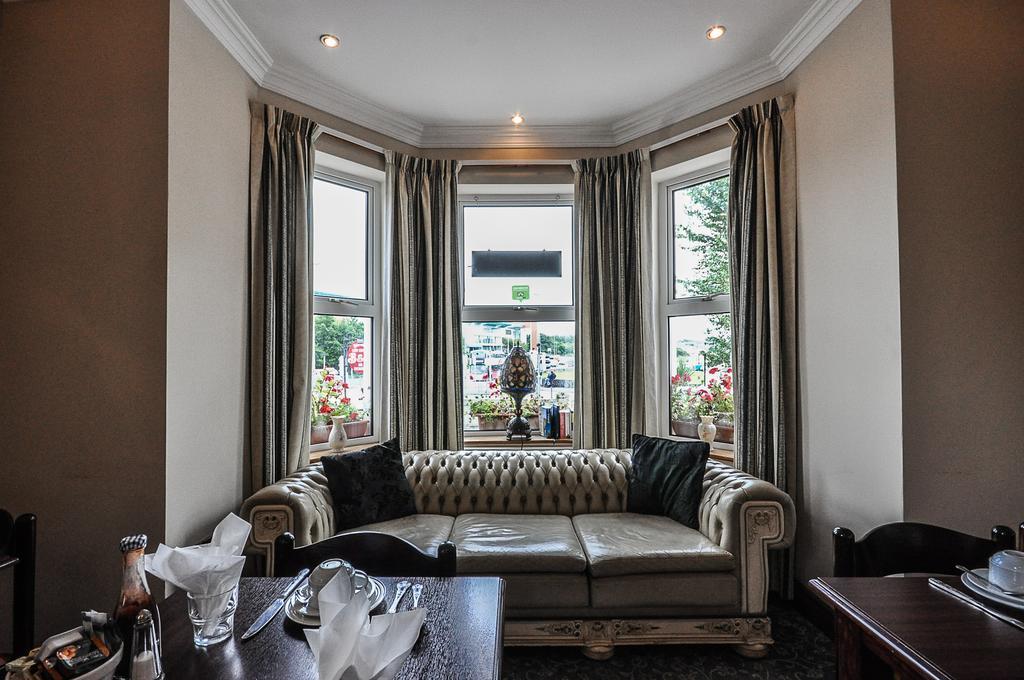 Bay View Guest House And B&B Galway Esterno foto
