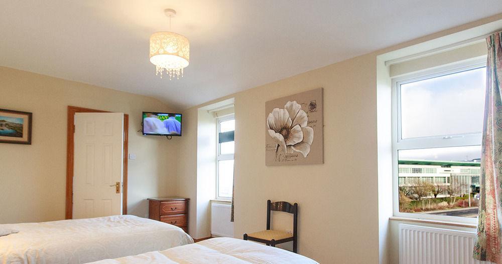 Bay View Guest House And B&B Galway Esterno foto